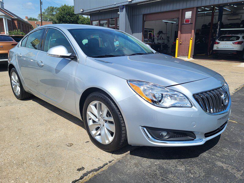 2016 BUICK Regal