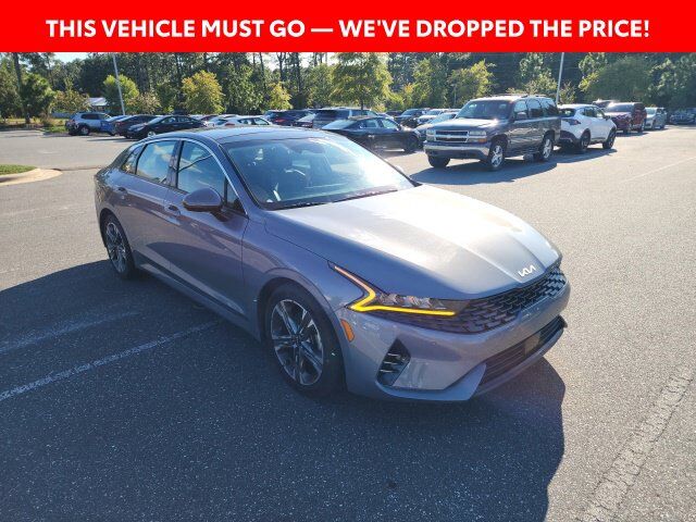 2022 KIA K5