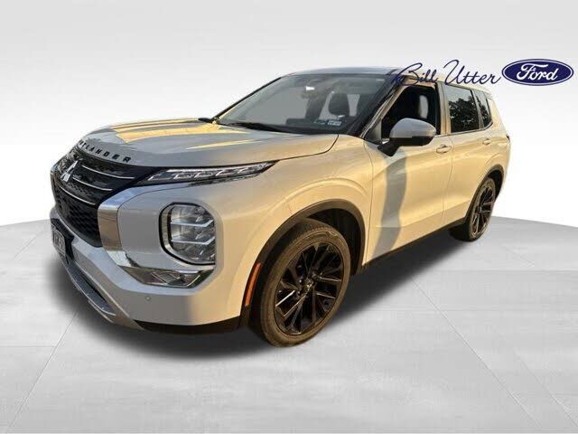 2023 MITSUBISHI Outlander