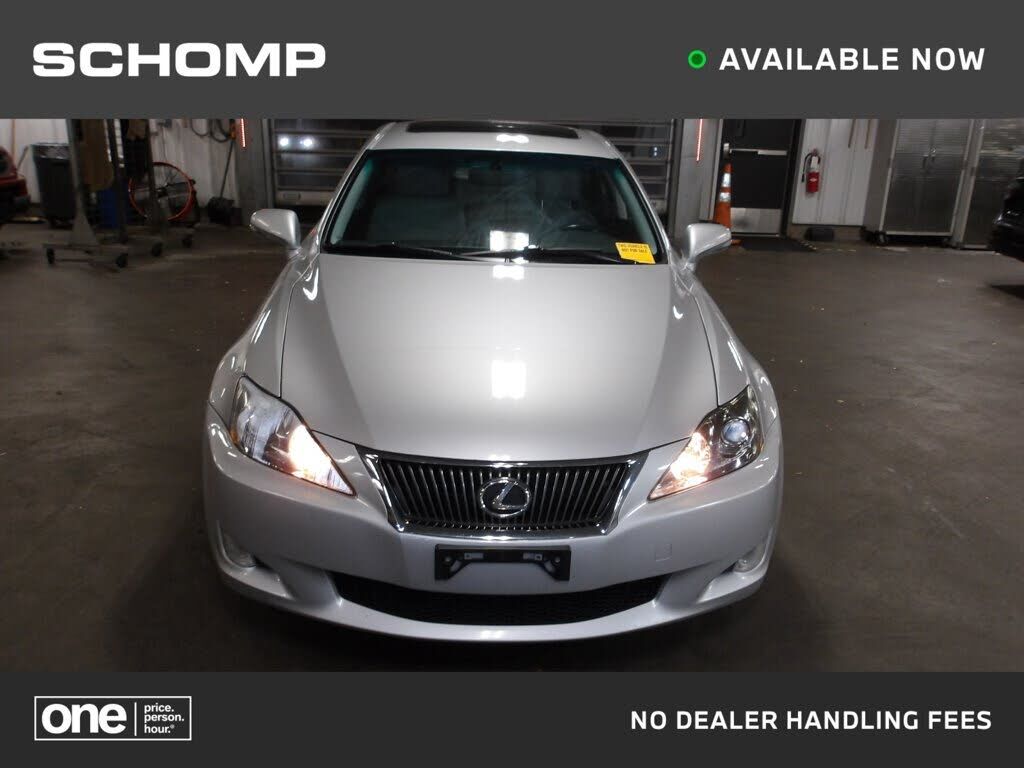 2010 LEXUS IS