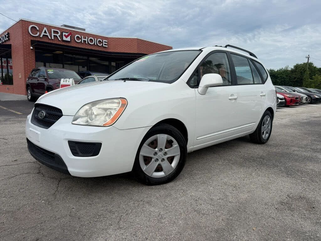 2009 KIA Rondo