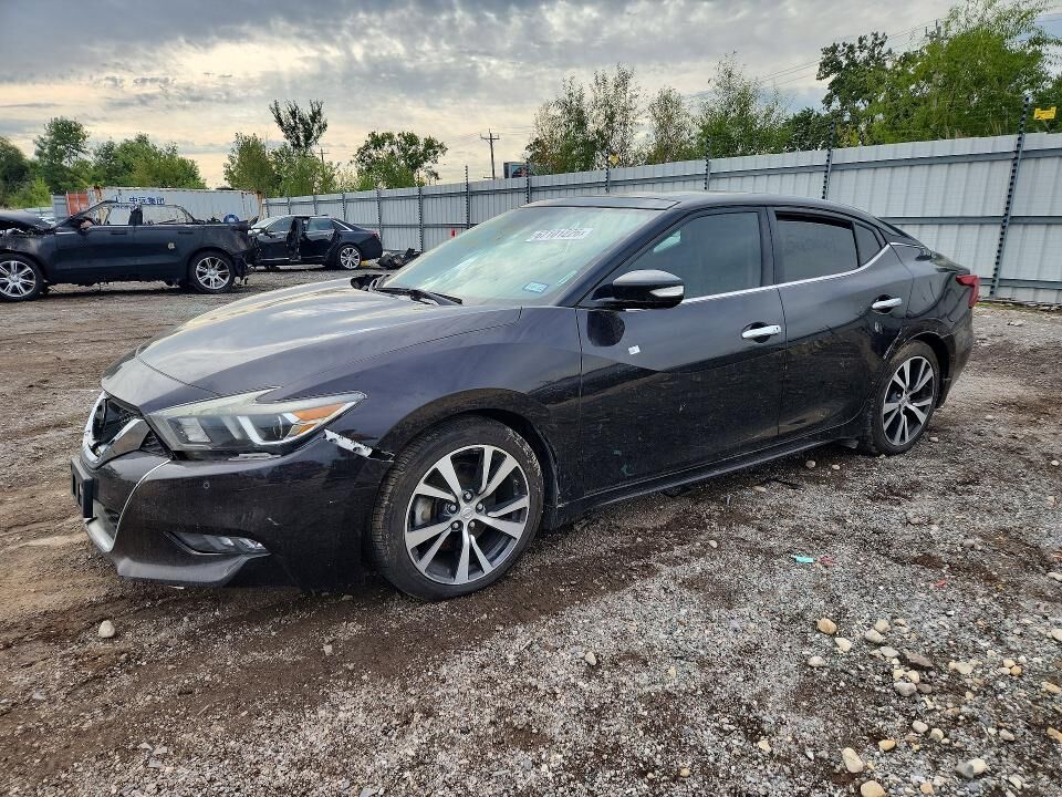 2017 NISSAN Maxima