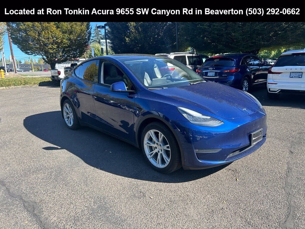 2020 TESLA Model Y