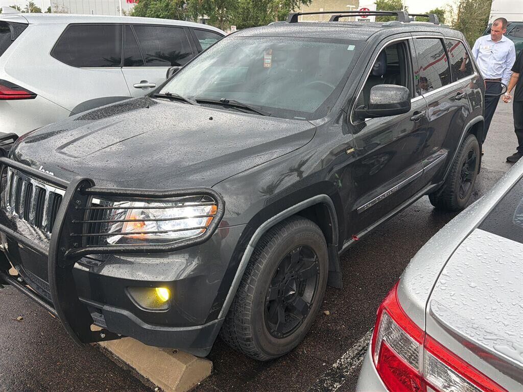 2011 JEEP Grand Cherokee