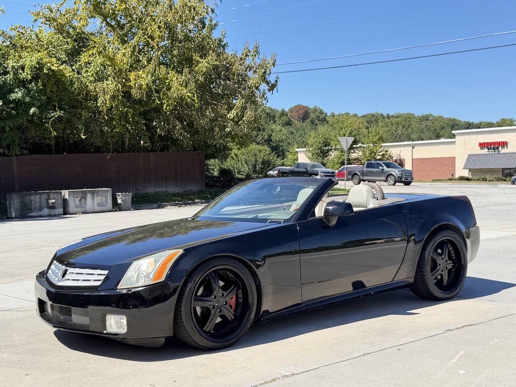 2004 CADILLAC XLR