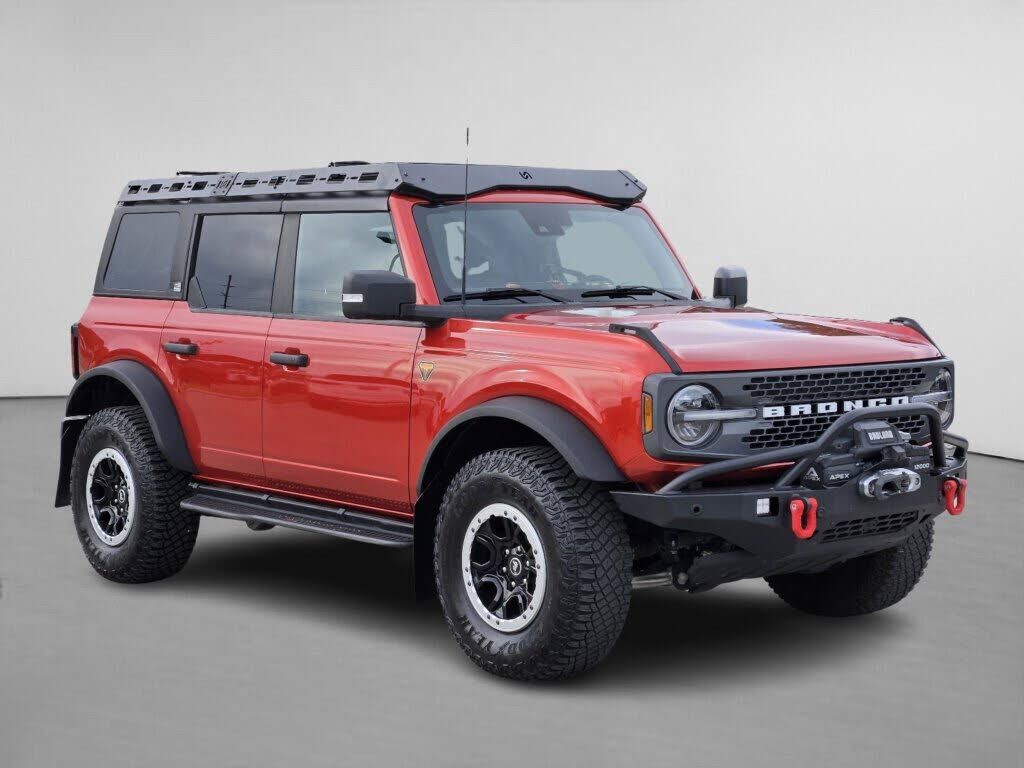2023 FORD Bronco