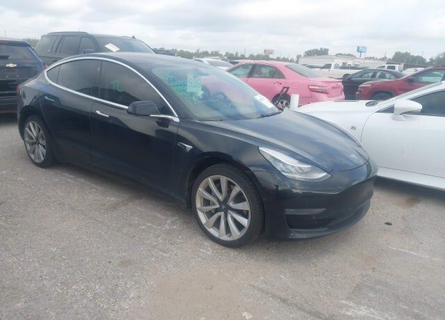 2020 TESLA Model 3