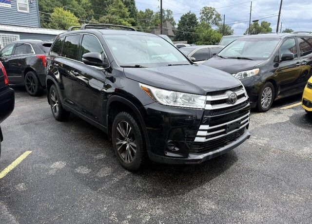 2018 TOYOTA Highlander