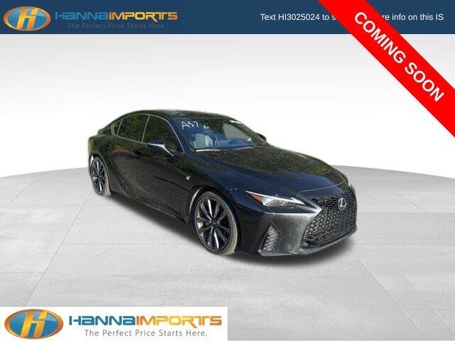 2023 LEXUS IS