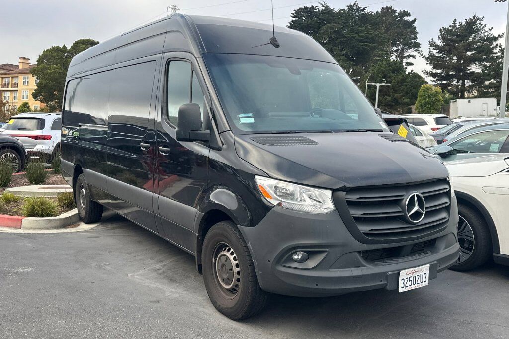 2023 Mercedes-Benz Sprinter
