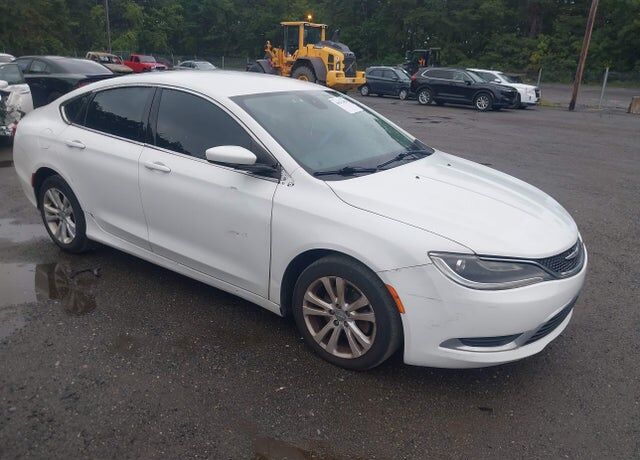 2015 CHRYSLER 200