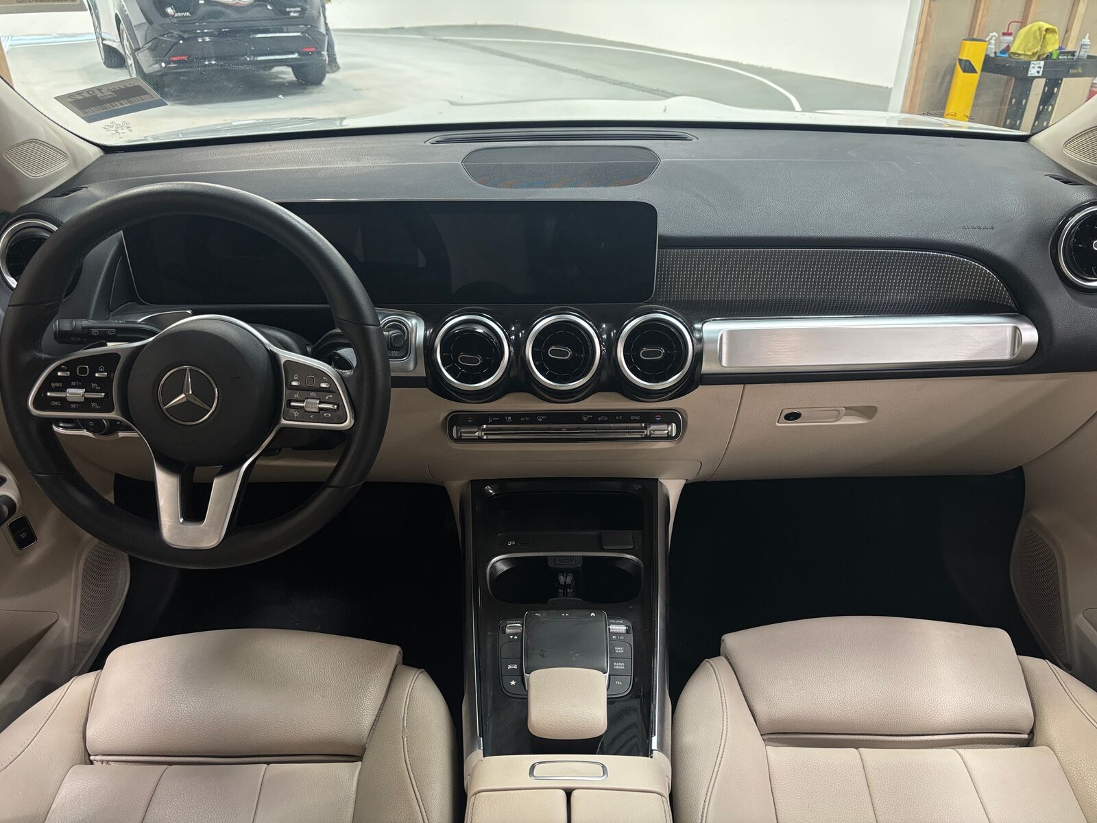 2021 Mercedes-Benz GLB-Class