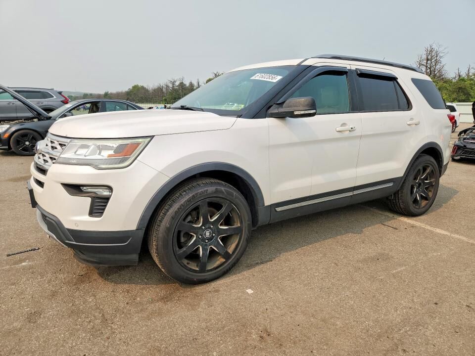 2019 FORD Explorer