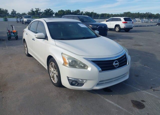 2014 NISSAN Altima