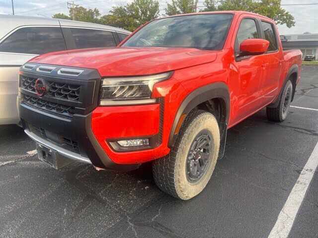 2025 NISSAN Frontier