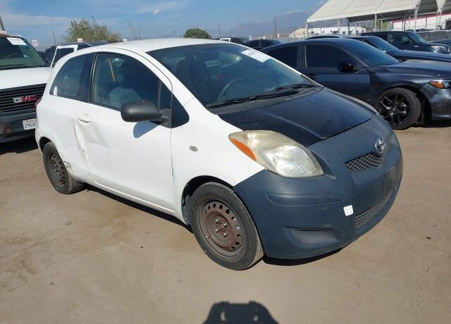 2010 TOYOTA Yaris