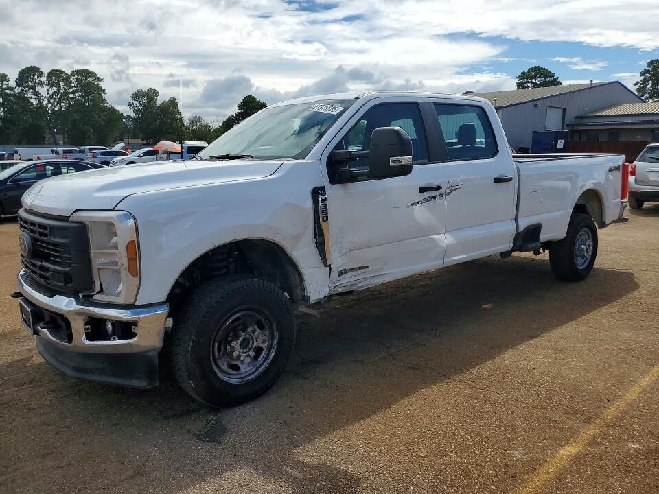2025 FORD F-350