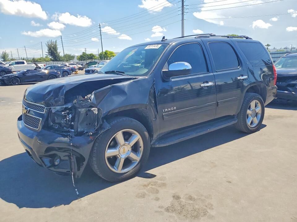 2011 CHEVROLET Tahoe