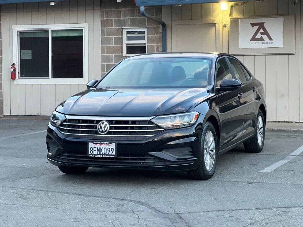 2019 VOLKSWAGEN Jetta