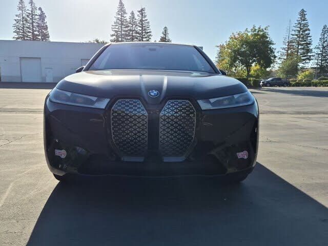 2024 BMW iX
