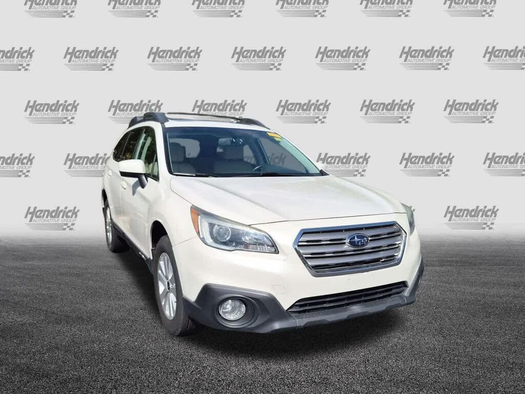 2015 SUBARU Outback