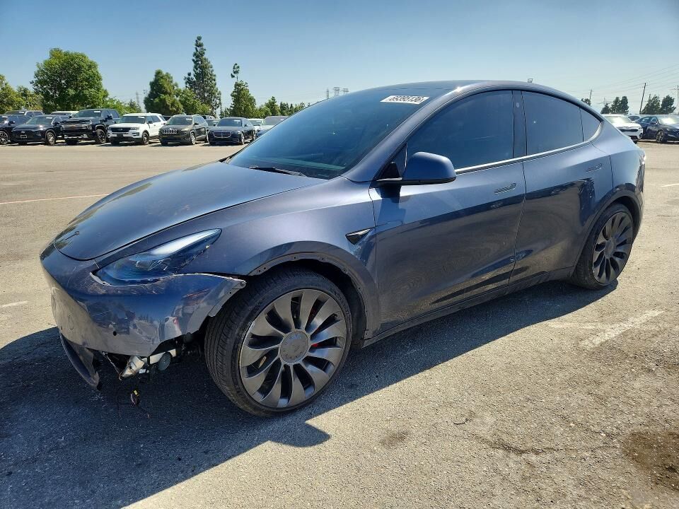 2022 TESLA Model Y