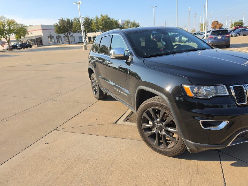 2017 JEEP Grand Cherokee