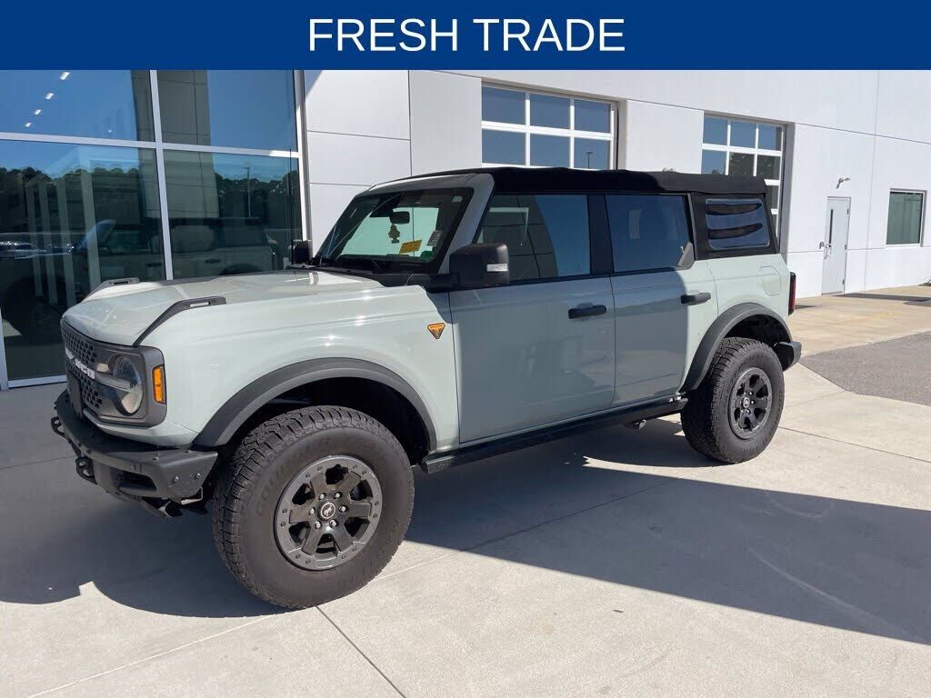 2021 FORD Bronco
