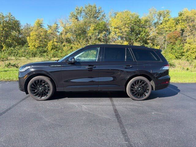 2025 LINCOLN Aviator
