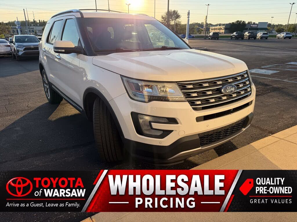 2016 FORD Explorer