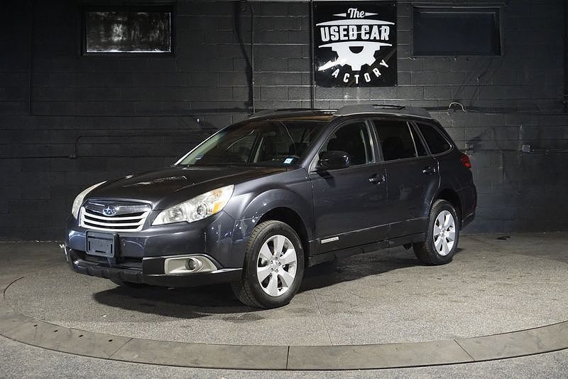 2012 SUBARU Outback