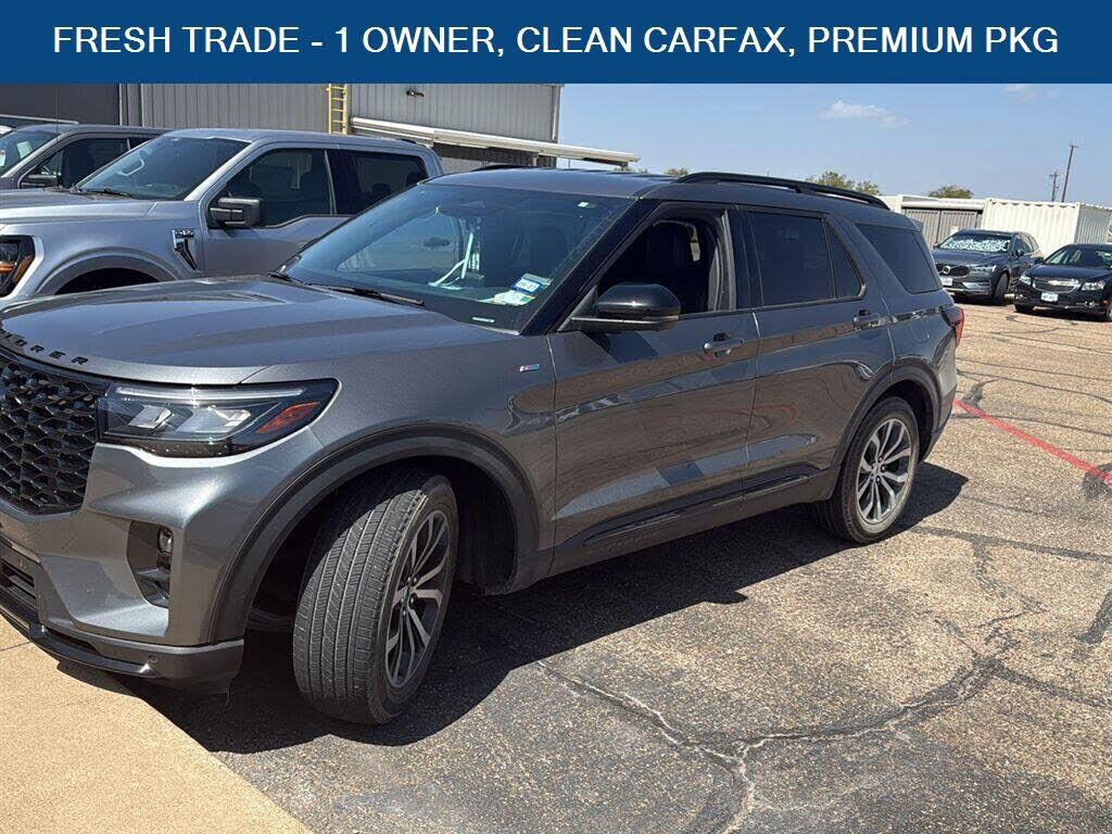 2025 FORD Explorer