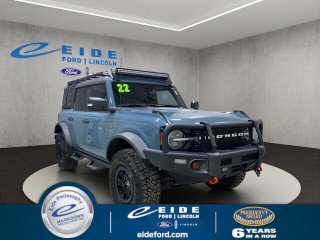 2022 FORD Bronco