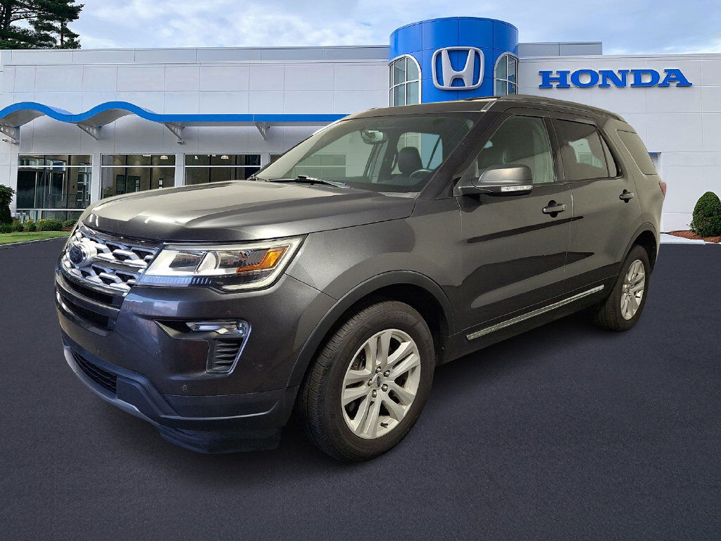 2019 FORD Explorer