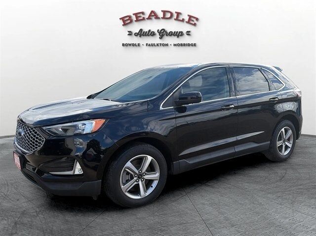 2023 FORD Edge