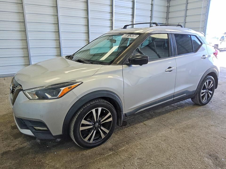 2019 NISSAN Kicks