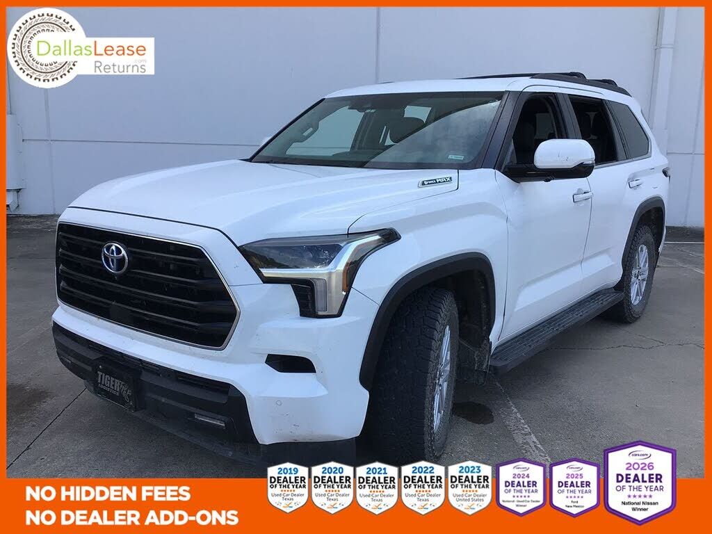 2024 TOYOTA Sequoia
