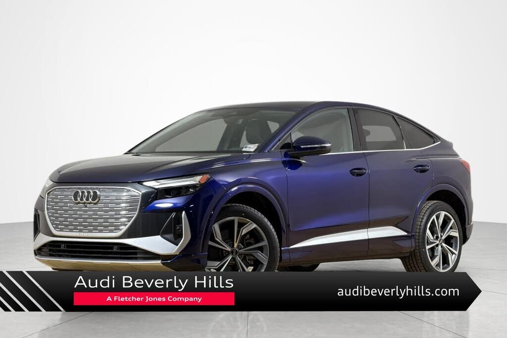 2023 AUDI Q4