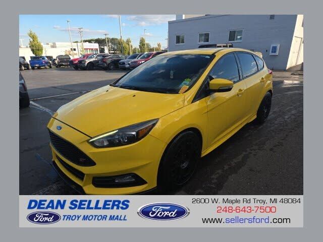2017 FORD Focus