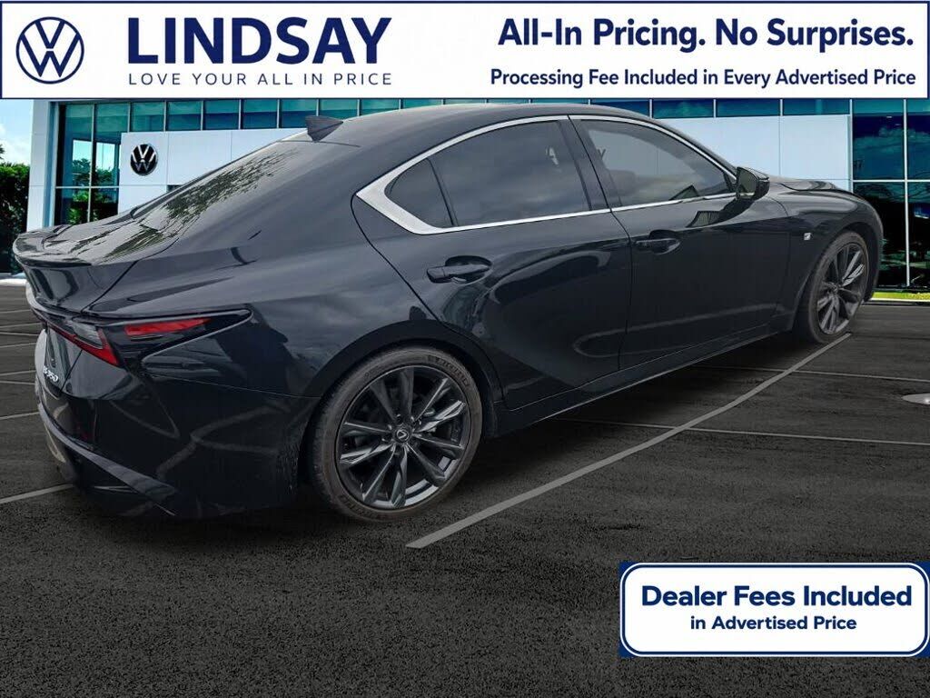 2023 LEXUS IS