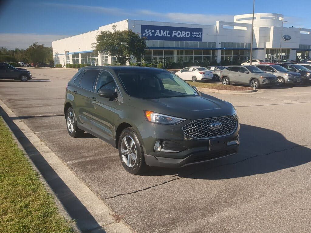2023 FORD Edge