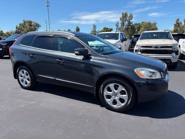 2013 VOLVO XC60