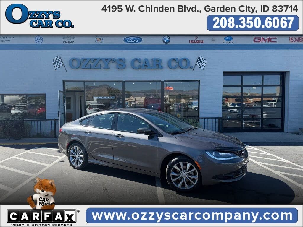 2016 CHRYSLER 200