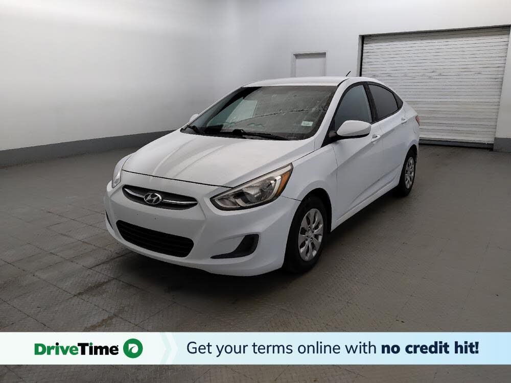 2017 HYUNDAI Accent