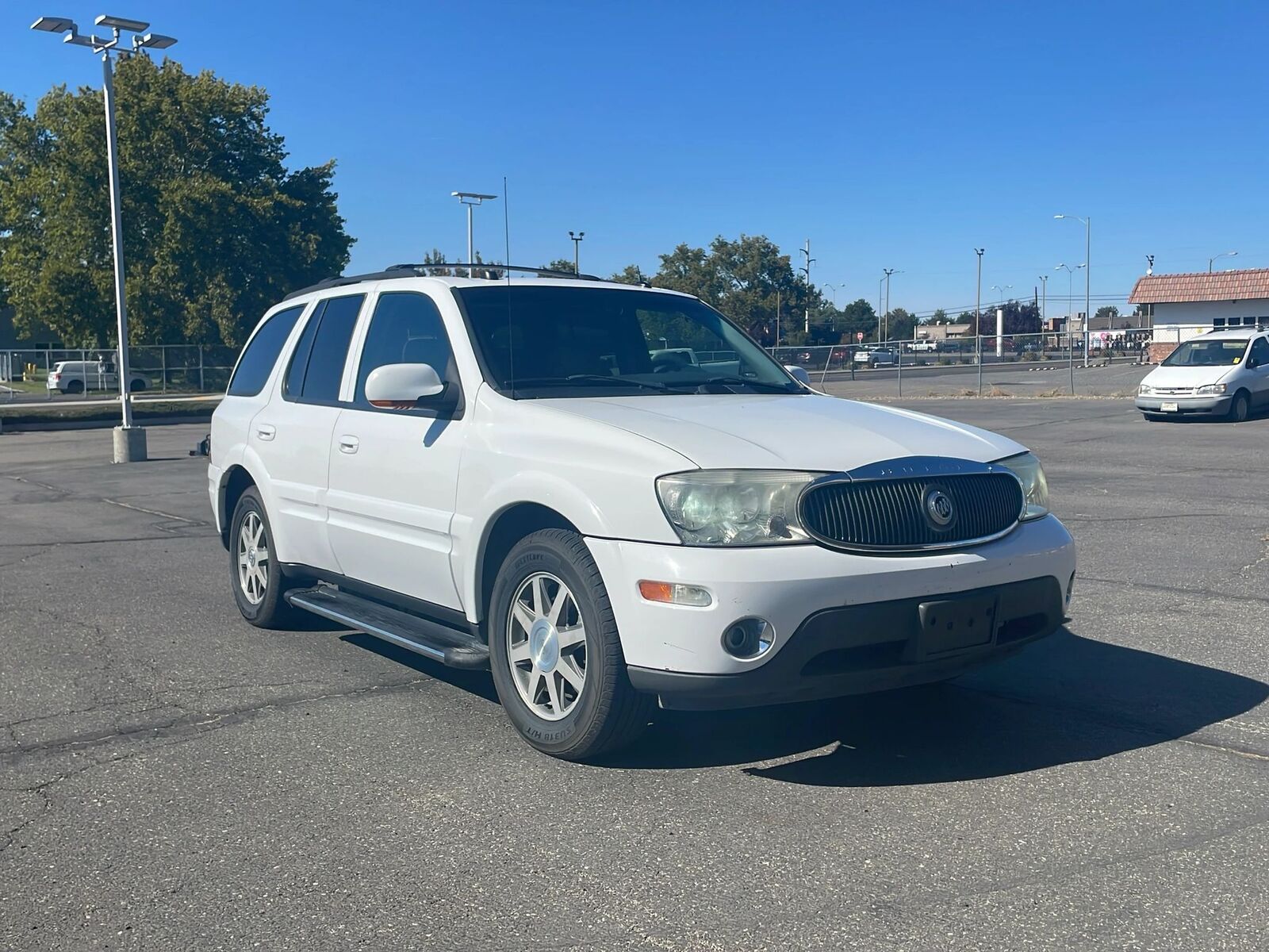 2004 BUICK Rainier