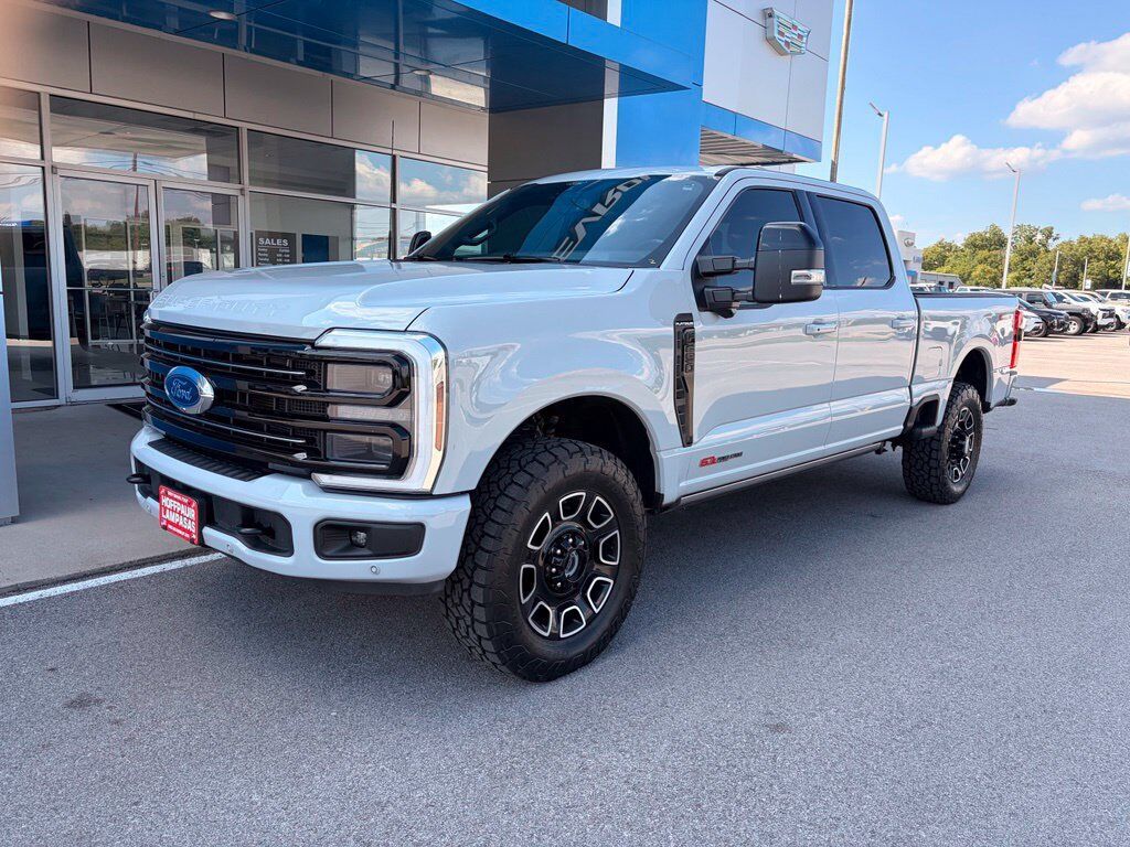 2025 FORD F-250