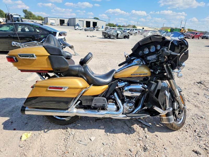 2017 HARLEY DAVIDSON FLHTK / ULTRA LIMITED