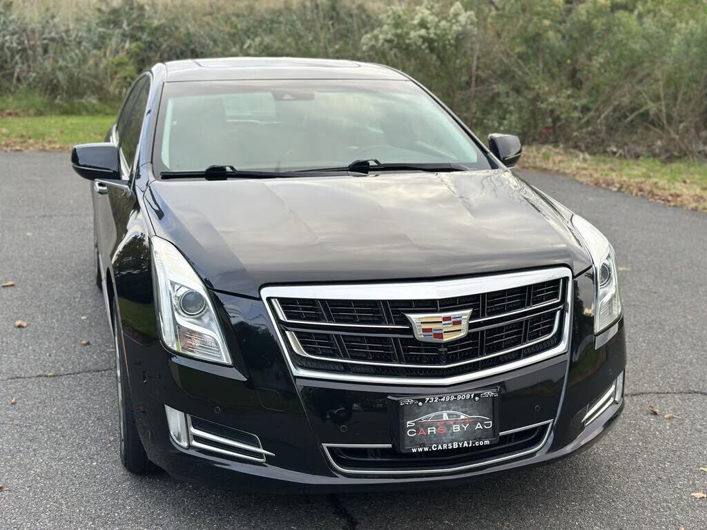2017 CADILLAC XTS
