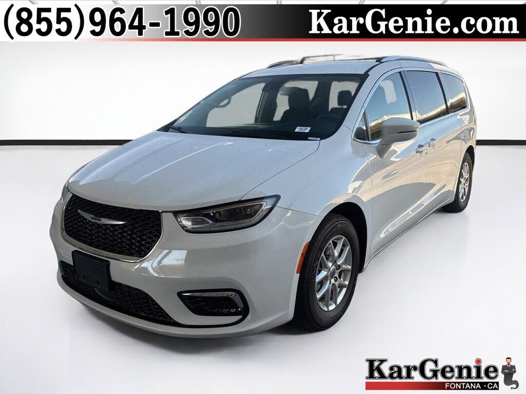2021 CHRYSLER Pacifica