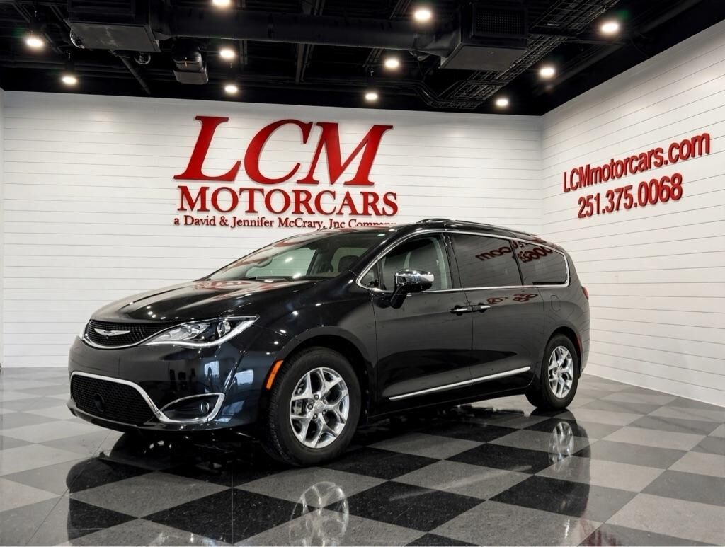 2019 CHRYSLER Pacifica